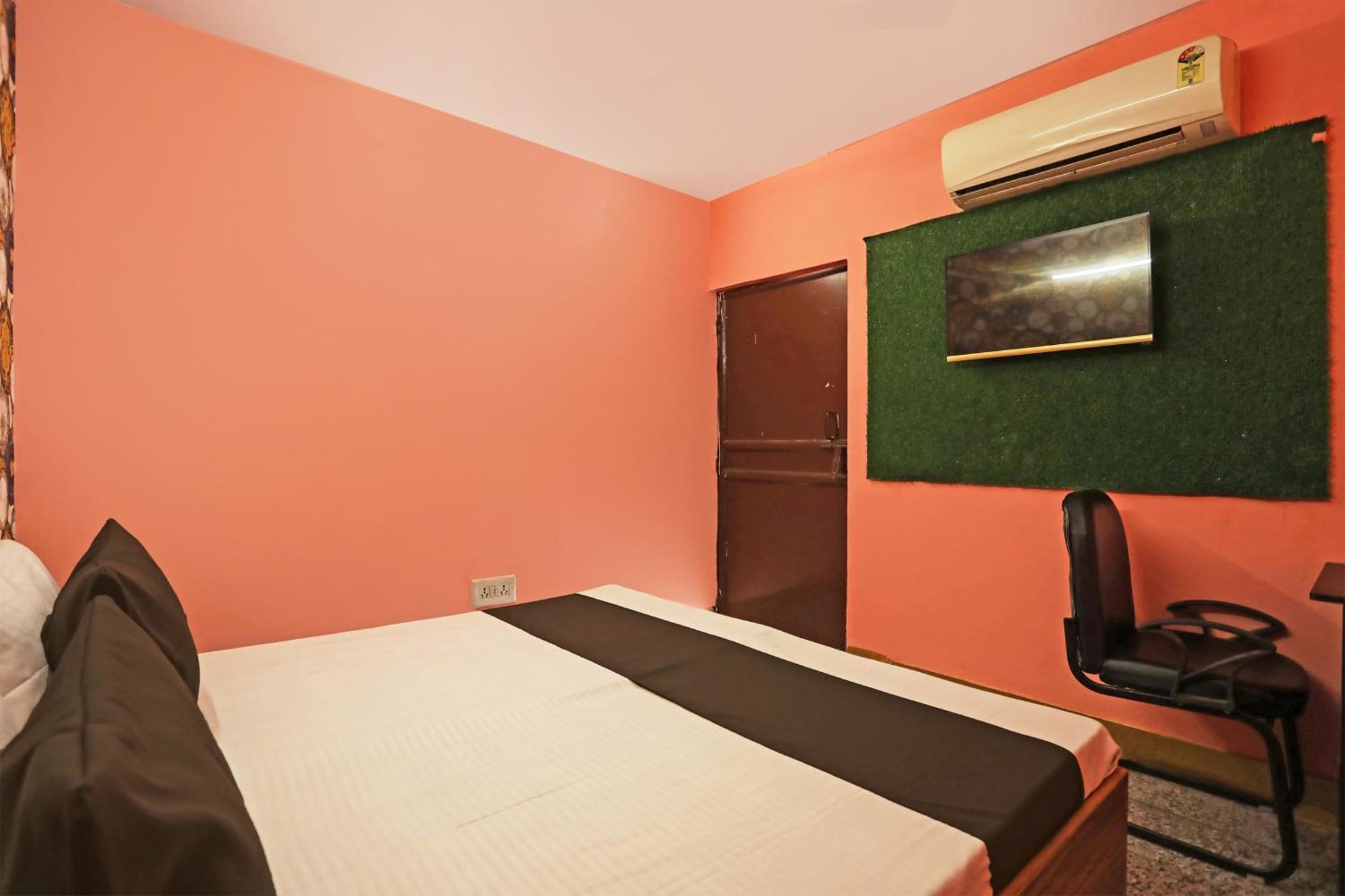 Oyo Kashish Palace New Delhi Ngoại thất bức ảnh